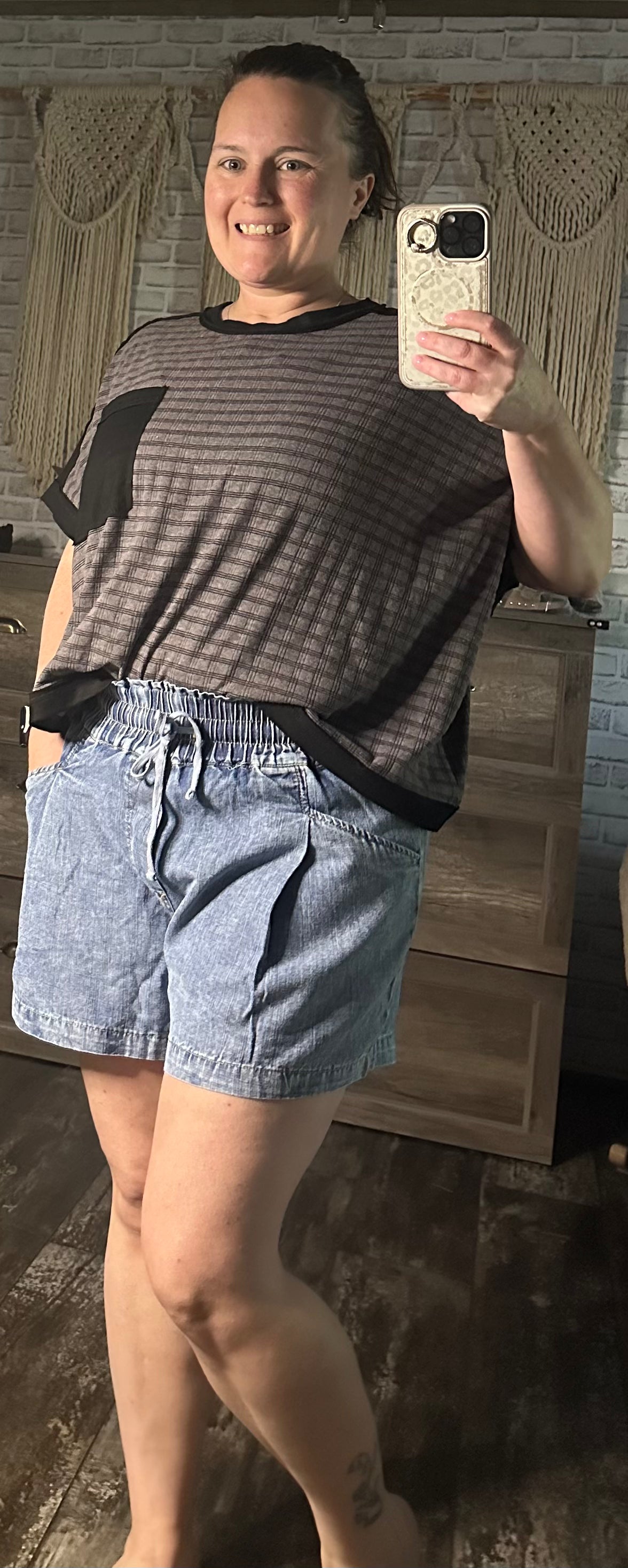 Pantalones cortos de chambray lavados con minerales y cintura elástica